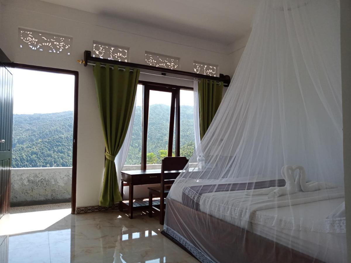 Aris Homestay And Warung Made Munduk  Ngoại thất bức ảnh