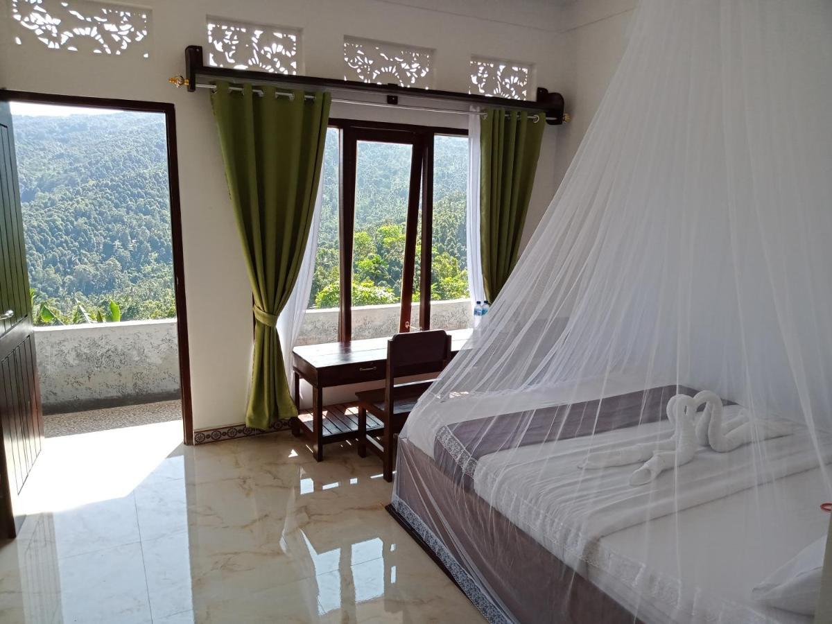 Aris Homestay And Warung Made Munduk  Ngoại thất bức ảnh