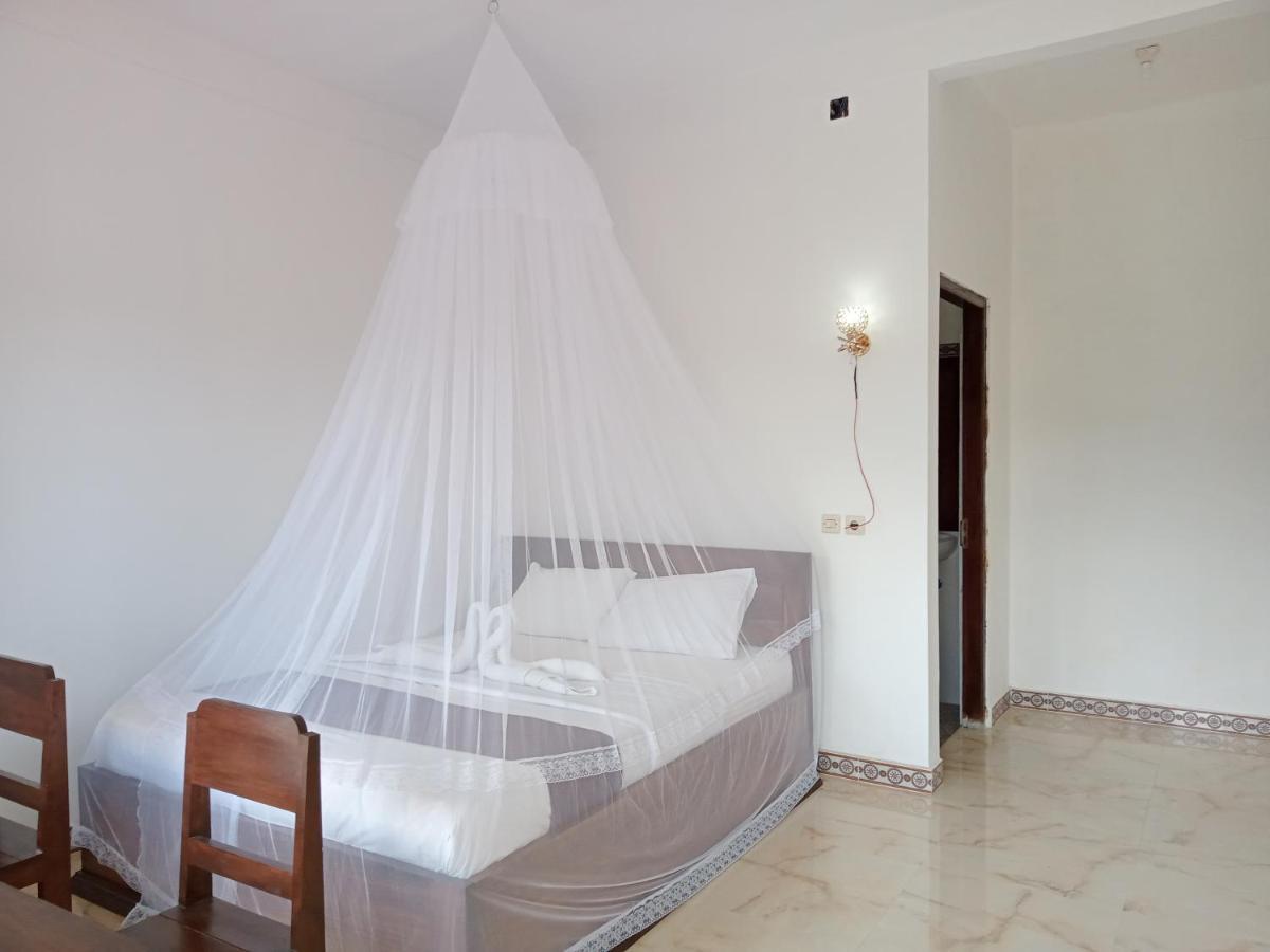 Aris Homestay And Warung Made Munduk  Ngoại thất bức ảnh