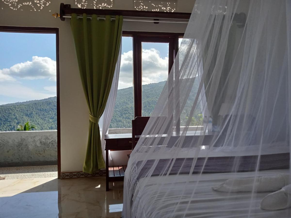 Aris Homestay And Warung Made Munduk  Ngoại thất bức ảnh