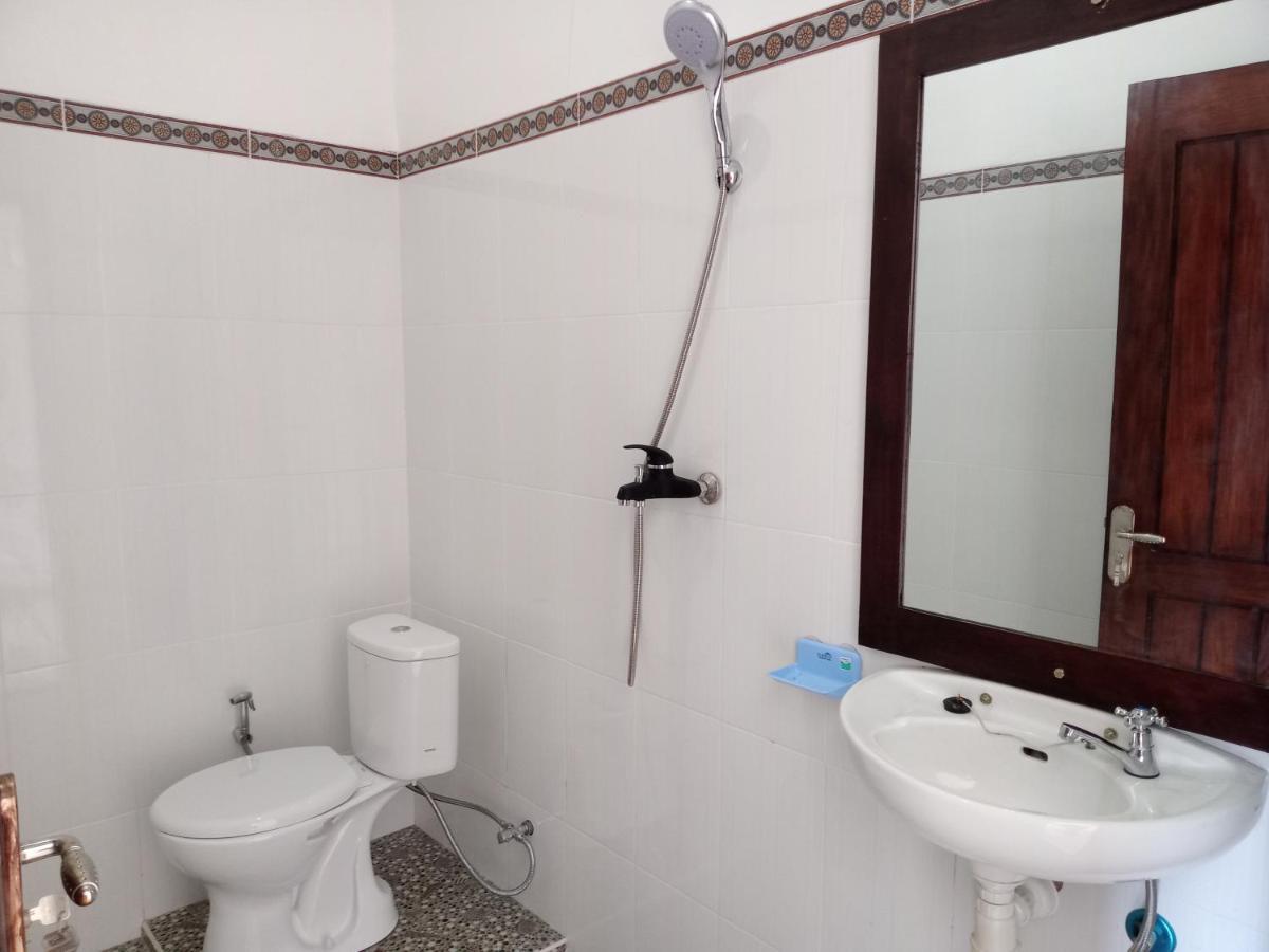 Aris Homestay And Warung Made Munduk  Ngoại thất bức ảnh