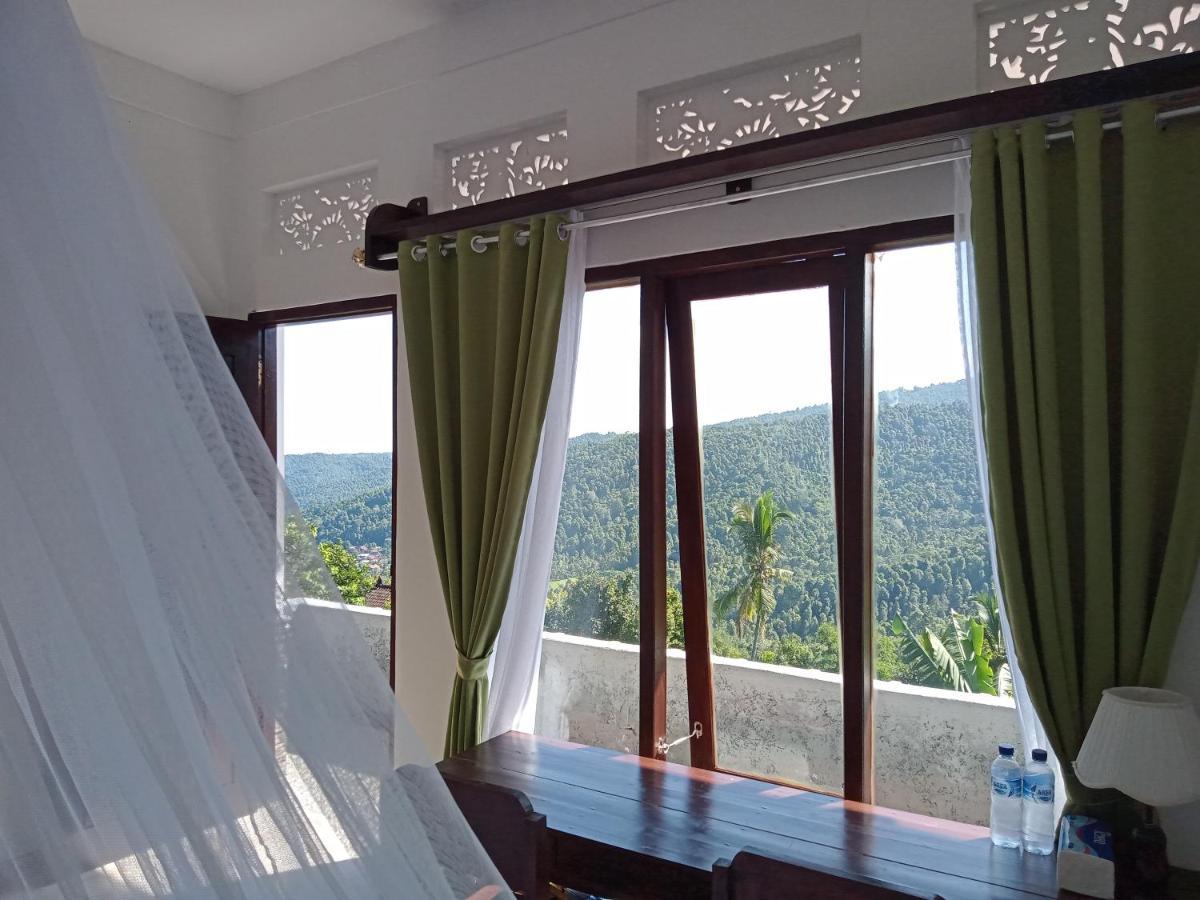Aris Homestay And Warung Made Munduk  Ngoại thất bức ảnh