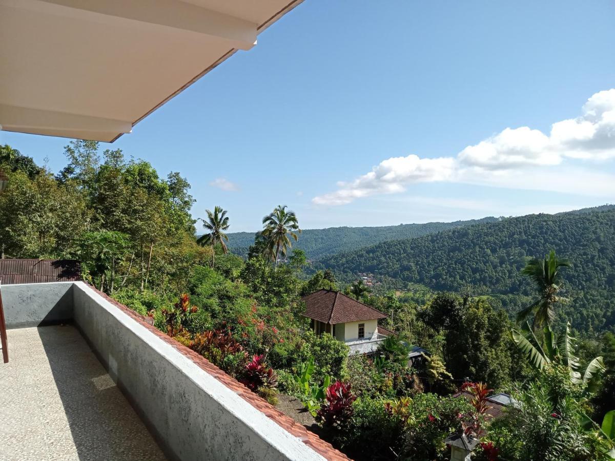 Aris Homestay And Warung Made Munduk  Ngoại thất bức ảnh