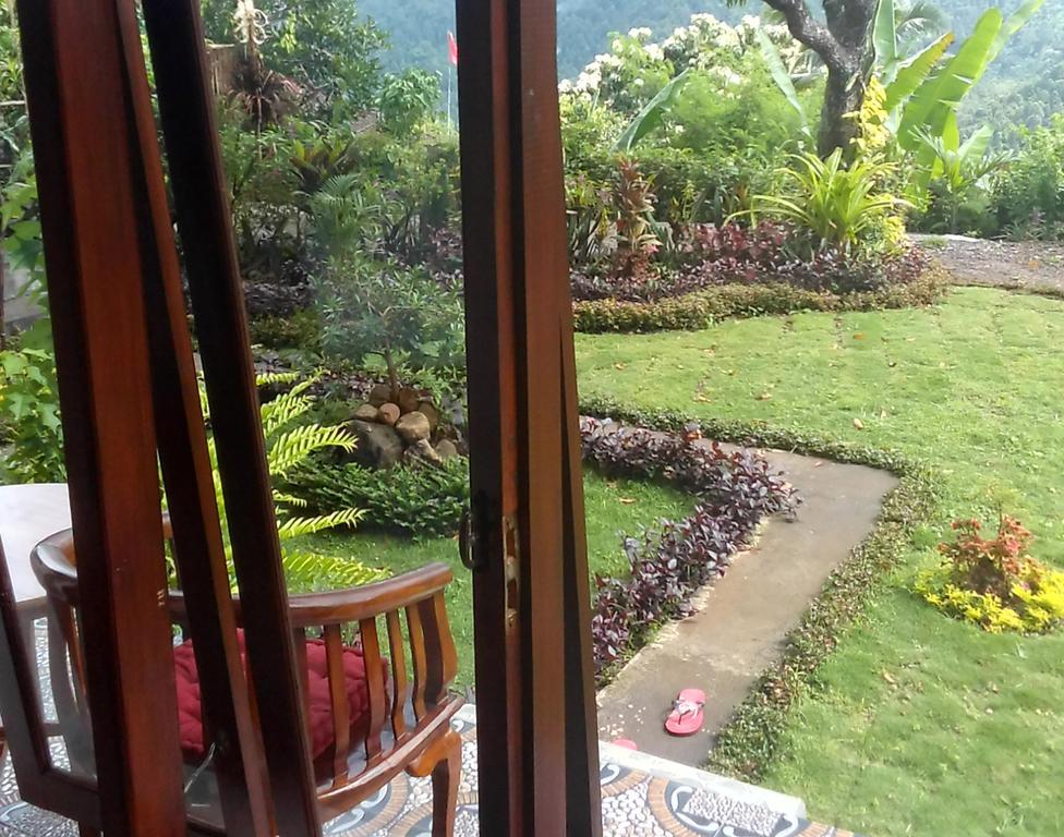 Aris Homestay And Warung Made Munduk  Ngoại thất bức ảnh