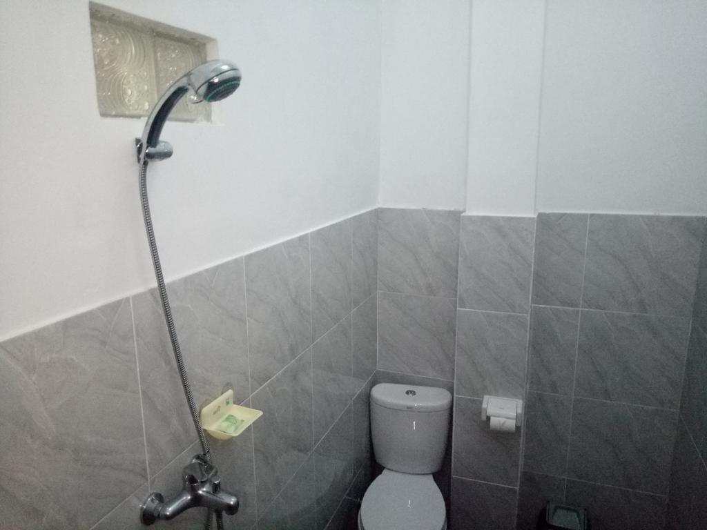 Aris Homestay And Warung Made Munduk  Ngoại thất bức ảnh