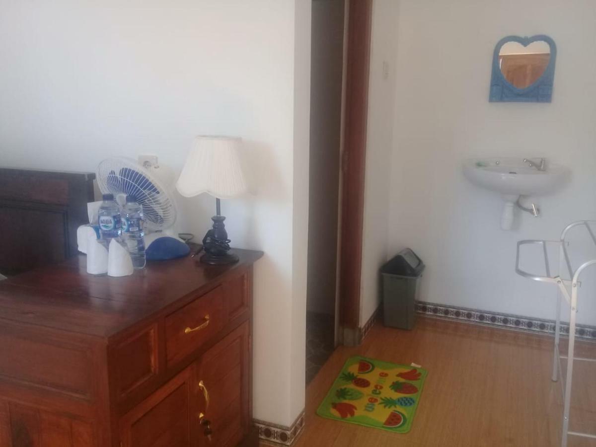 Aris Homestay And Warung Made Munduk  Ngoại thất bức ảnh